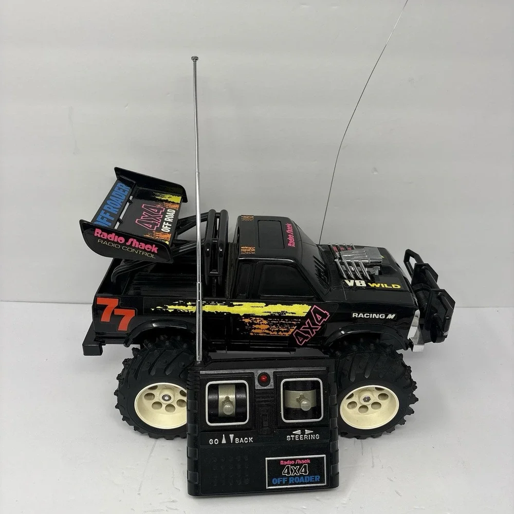 Vintage Radio Shack 4x4 Off Roader RC Truck 60-4046 Remote Tested w/ Box